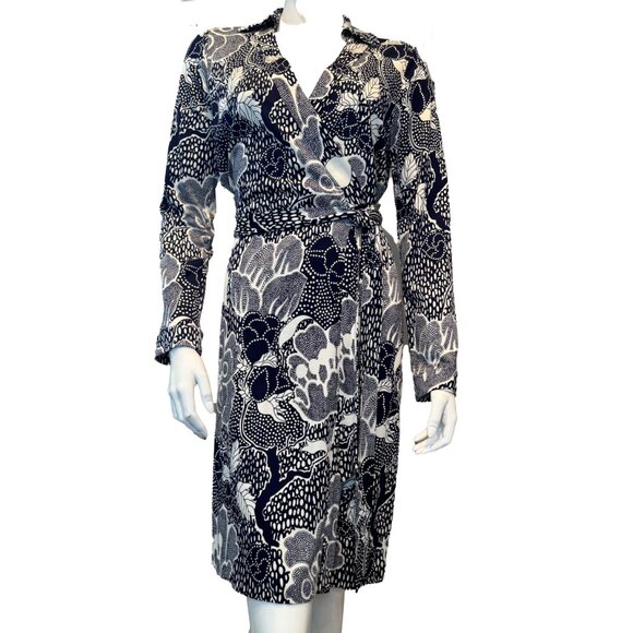 Diane von Furstenberg Navy New Jeanne Two Wrap Navy Dress 100% Silk Size 10 - Picture 4 of 13